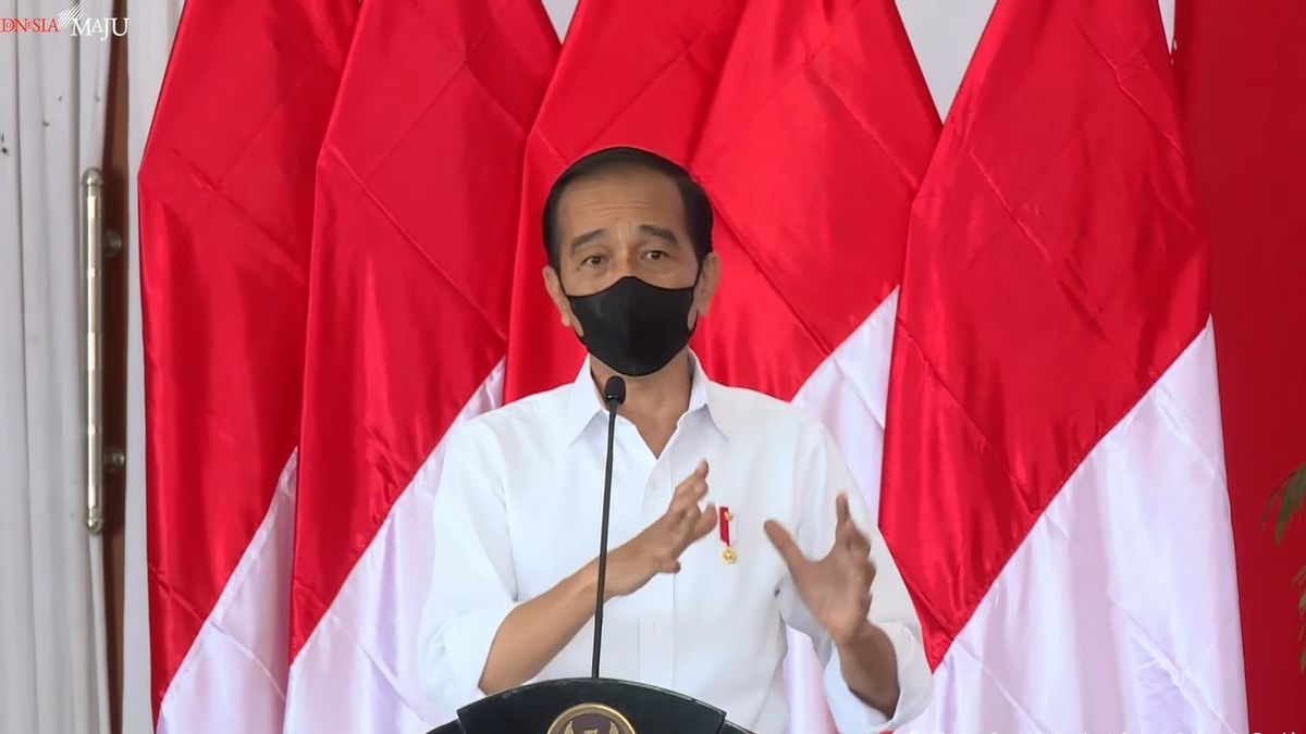 President Jokowi Arrives In Sentani, Tomorrow Inaugurates The PYCH Building To Visit Youtefa Market