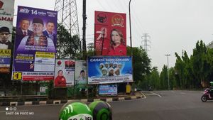 Alat Peraga Kampanye Ganggu Pengendara Jalan, Bawaslu Minta Satpol PP Turunkan