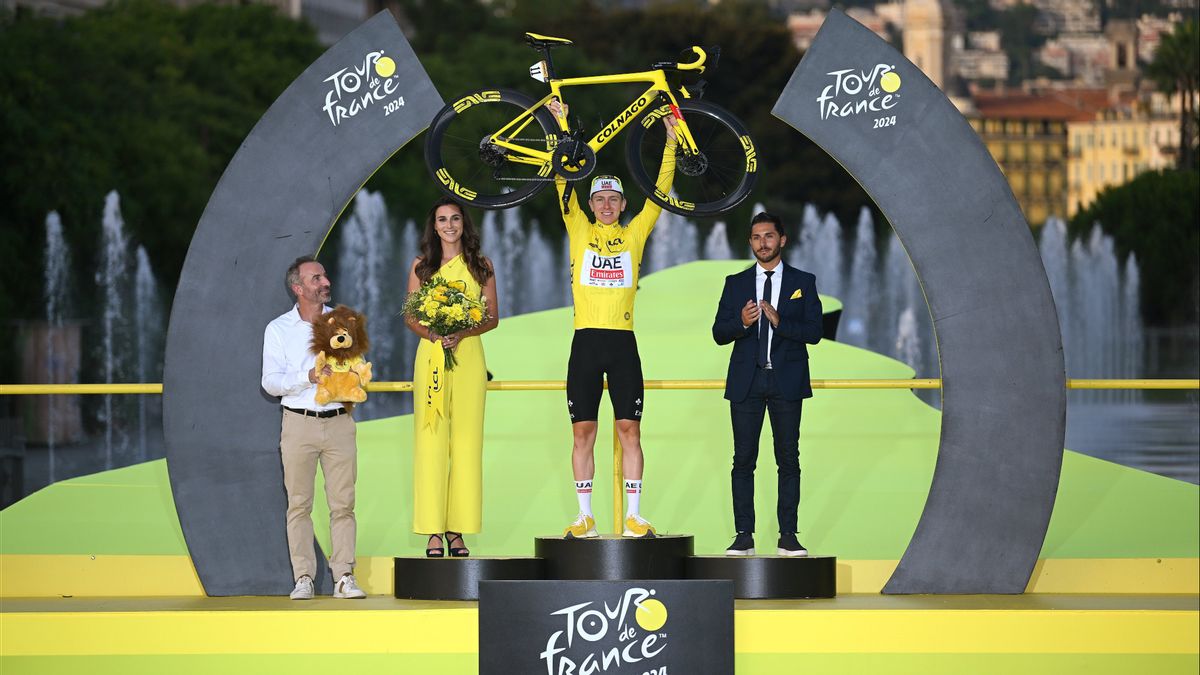 Juara Etape Terakhir, Tadej Pogacar Raih Gelar Tour de France 2024