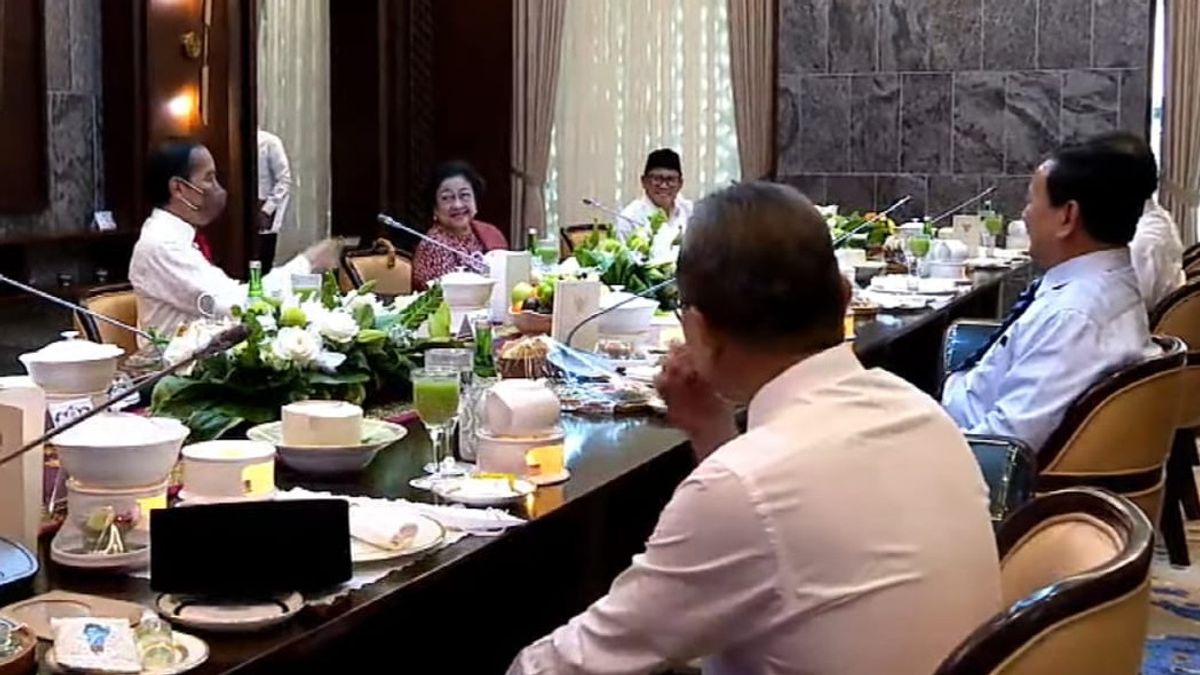 Jokowi Makan Siang Bareng Ketum Partai Sebelum Lantik Menteri Baru, Ada Megawati Hingga Prabowo Subianto
