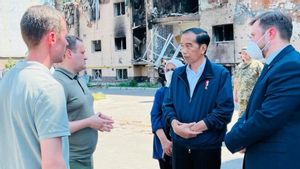 Kunjungi Reruntuhan Apartemen di Kota Irpin, Presiden Jokowi: Kita Harapkan Tidak Ada Lagi Kota yang Rusak di Ukraina Akibat Perang