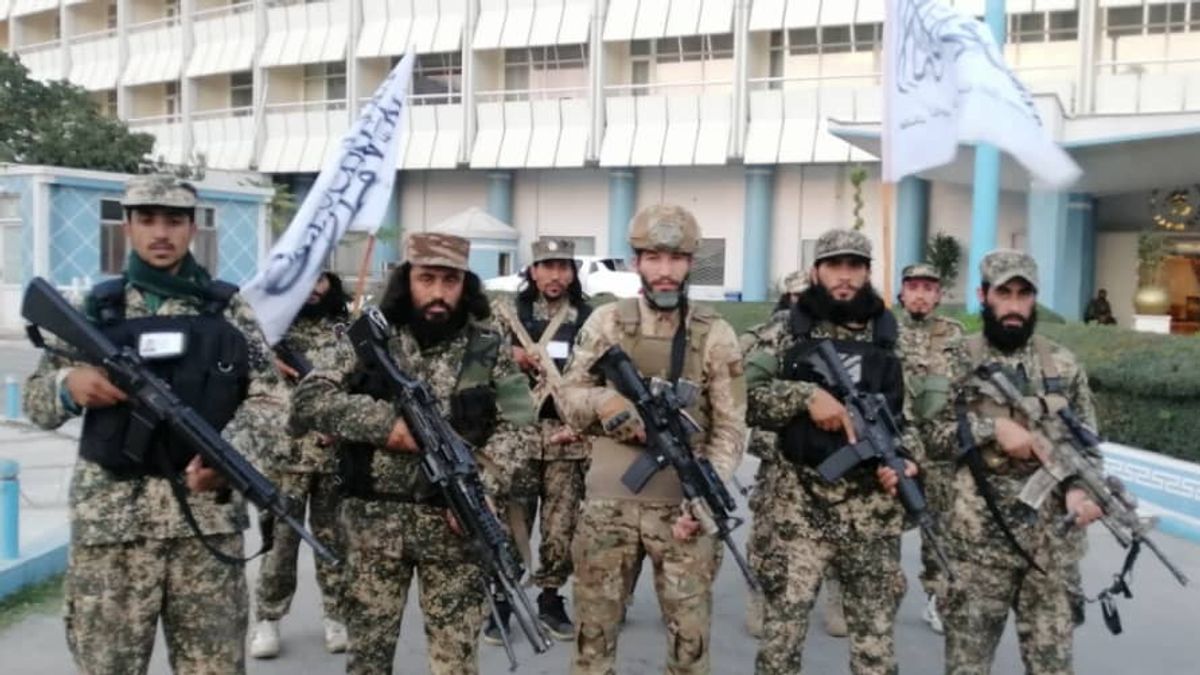 Pasukan Taliban Miliki Ciri Militer Didikan Barat, Ada Tentara Afghanistan yang Membelot?