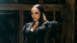 Lebih Fenomenal, JADE Suguhkan Album Versi Deluxe That's Showbiz Baby! The Encore