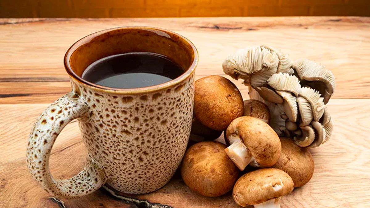 Kopi Jamur Jadi Alternatif Minuman Rendah Kafein, Sehatkah?