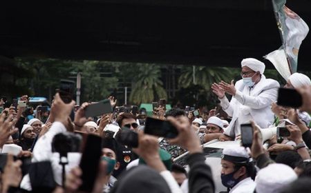 Lima Simpatisan Rizieq Shihab yang Ditangkap dari Karawang, Diperiksa di Polres Jaktim