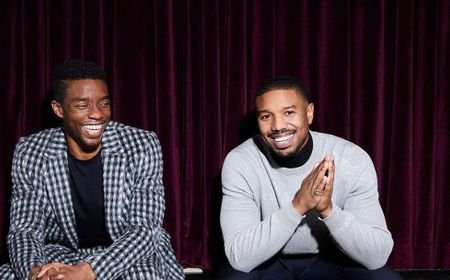 Michael B. Jordan Tulis Pesan Emosional untuk Chadwick Boseman