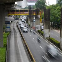 Pemprov DKI Pastikan Tak Tutup Jalan Rasuna Said Saat Pembongkaran Tiang Monorel