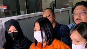 Anak-Anak Putri Candrawathi Terpukul Usai Ibundanya Ditahan, Pengacara: Sedih Sekali
