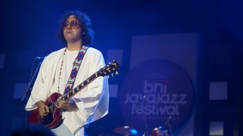 Arya Novanda dan Tribute Berspirit Blues pada Freddie King dan Eric Clapton