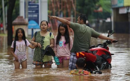 Banjir di Jakarta Surut, Pengungsi Kembali ke Rumah