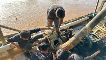 Polisi Razia Penambangan Emas Ilegal di Sarolangun Jambi, 6 Kapal Diamankan