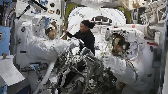 Dressons spatiales bocor, la NASA annule son programme de sortie dans l’espace à la Station spatiale