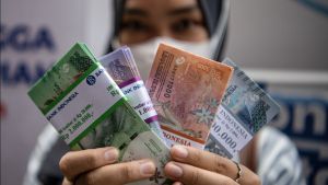 イスラム金融資産は12.9%増の2,742兆ルピア(2024年8月)