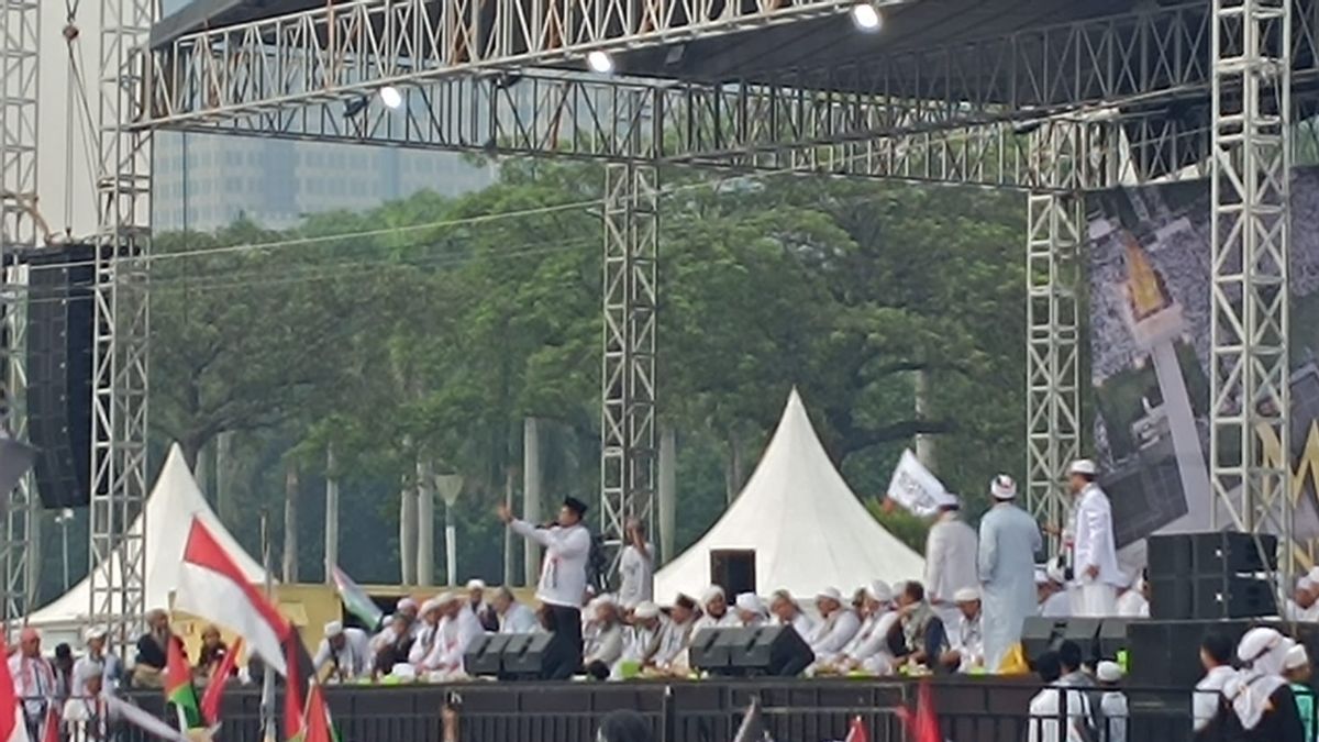 Waketum MUI Bicara Soal Pilpres, Massa Reuni 212 Teriak 'Amin!'