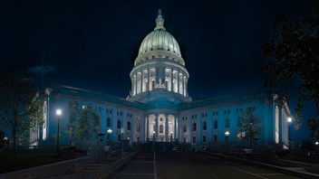 Dapat Ampunan, Pendukung Trump yang Duduki Gedung Capitol Dibebaskan dari Penjara