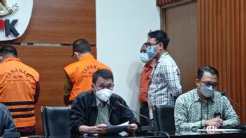 KPK Soupçonne Que Le Juge Itong A Reçu De L’argent De Nombreux Plaideurs Au Tribunal De District De Surabaya