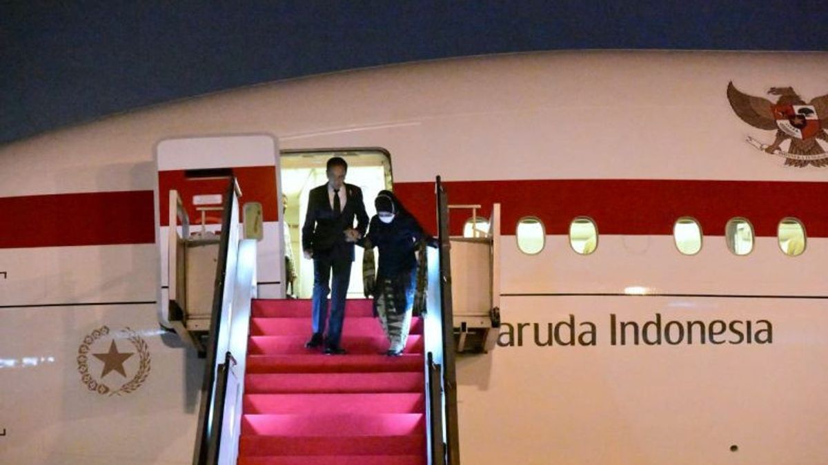 الرئيس جوكوي يصل إلى البلاد بعد حضور قمة الآسيان والاتحاد الأوروبي في بروكسل