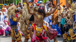 Lebih dari 300 Suku, 700 Bahasa: Mengapa Keberagaman di Indonesia Harus Dijaga dan Dilestarikan?