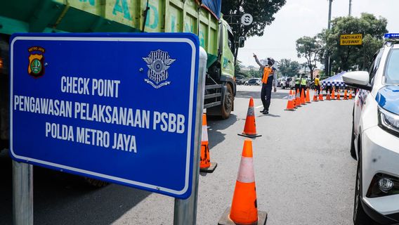 PSBB Transisi Tak Ampuh Tekan COVID-19, Ini Saran untuk Pemprov DKI