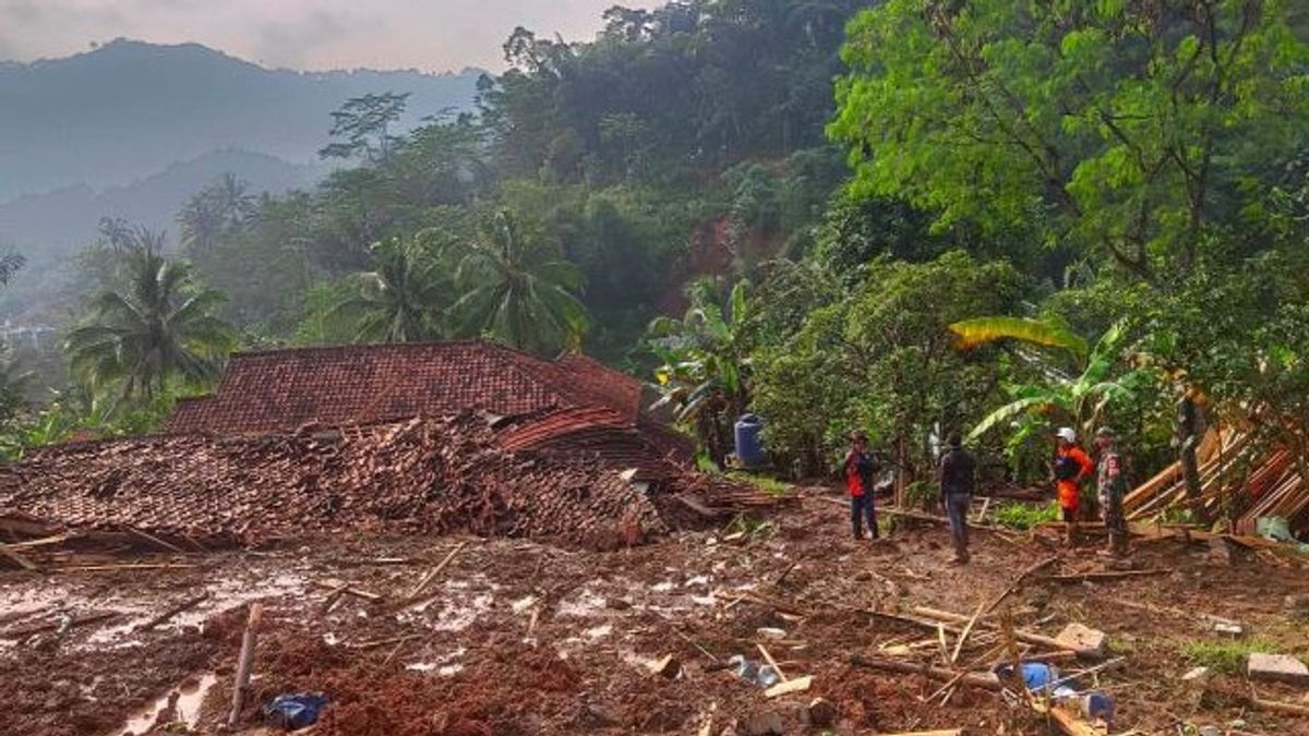Floods-Longsor West Bandung, 9 Residents Reported Missing