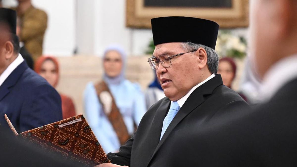 ادعى ديواس أن علاقته مع قيادة KPK كانت راسخة: نحن حميمون ، فخورون بقدر ما ادعى ديواس أن علاقته مع قيادة KPK كانت راسخة: نحن حميمون ، فخورون مرة واحدة