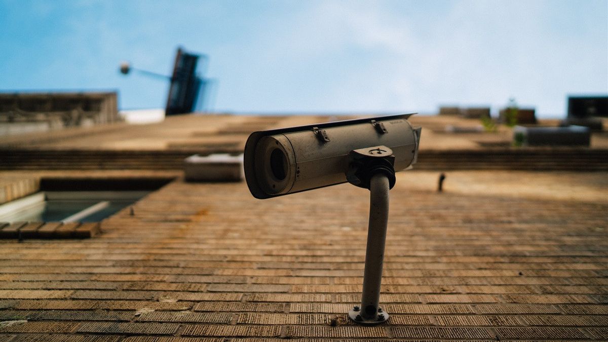 Drug Cartel Hacks Phone Data And CCTV Cameras To Find FBI Informants