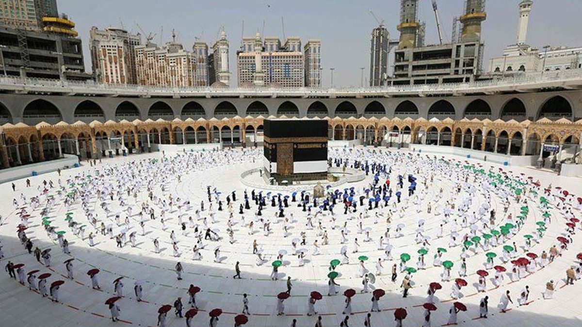 Sri Mulyani Imposes VAT On Hajj And Umrah Packages, Here Is The Rate