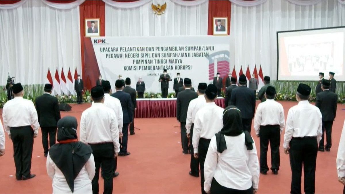 Un Boomerang Pour Jokowi Si Les Partisans Soulèvent Le Roman Baswedan Et Ses Partenaires En Tant Que Fonctionnaires Par Décret Présidentiel, Accusés De Contrôler Le KPK