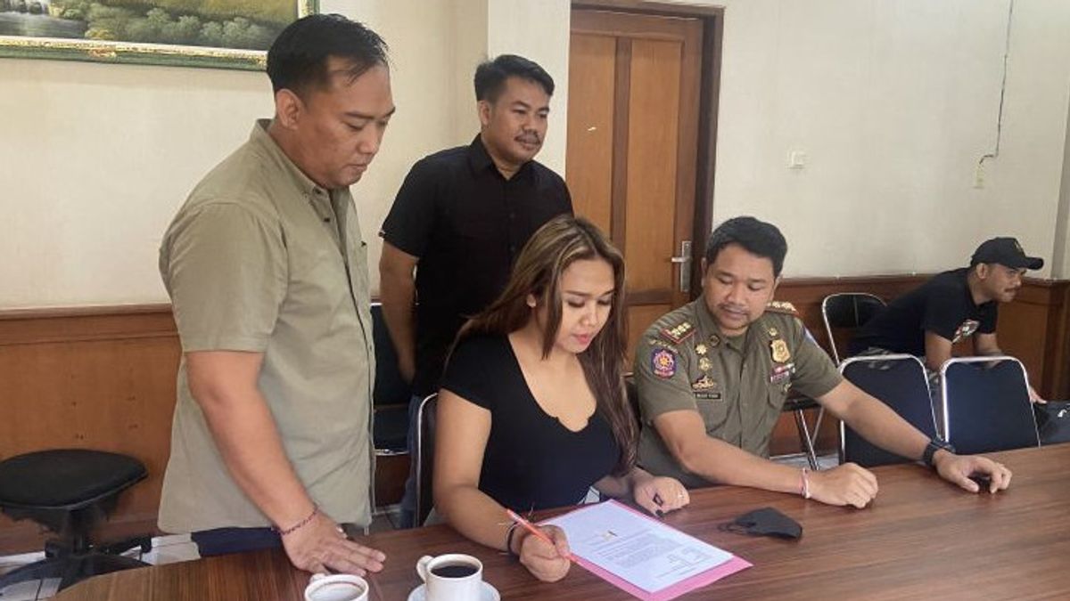 Joget Erotis Dinilai Langgar Perda, Penari Bali Terancam Denda Rp25 Juta
