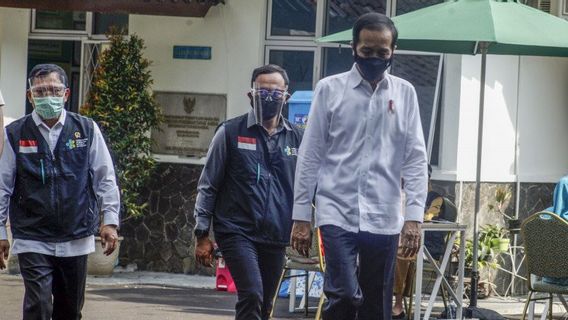 Presiden Jokowi Jalani Vaksinasi COVID-19 pada 13 Januari