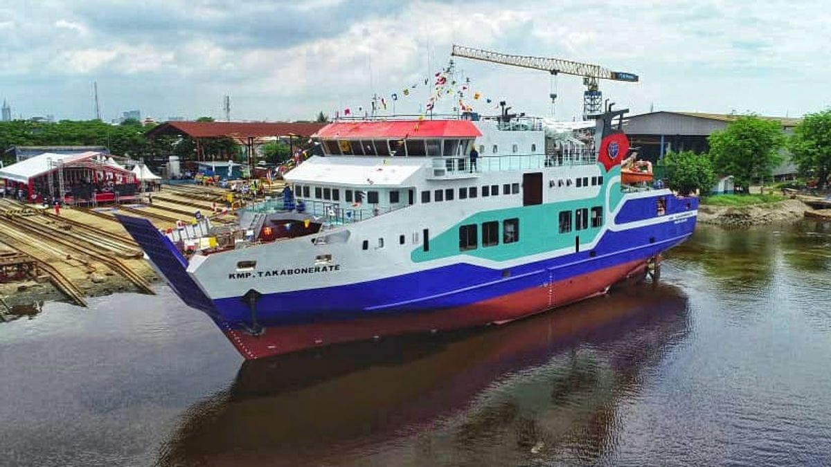 Ministry Of Transportation Presents Two RoRo Ships Weighing 500 GT In South Sulawesi Waters