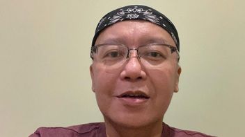 Cured From Cancer Ari Lasso Gives Message To Quit Smoking, Warganet: Whiskey Too
