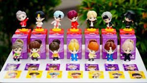 Figur TinyTAN BTS Bisa Dikoleksi, Lengkap dari RM sampai Jung Kook