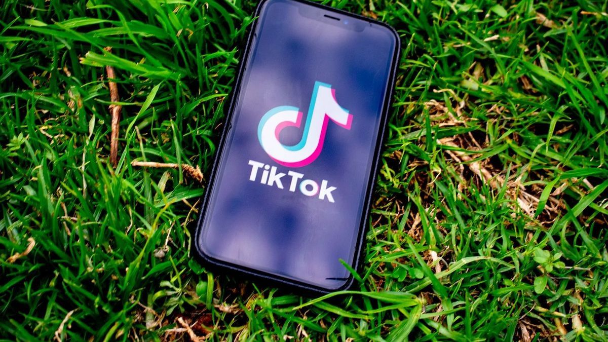TikTokとWHOの世界メンタルヘルスデーキャンペーン