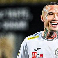 Radja Nainggolan It Turns Out That He Has The Desire To Defend The Indonesian National Team