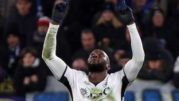 Gol Romelu Lukaku Bawa Napoli Tinggalkan Atalanta