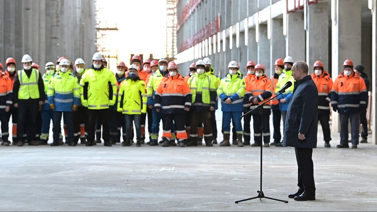 Putin Visits Mongolia, Discusses Transportation Project Cooperation