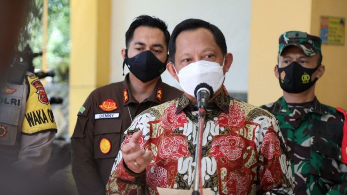 11 月 2 日关于调整爪哇 - 巴厘岛 PPKM 的最新内政部长指示
