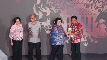 Successfully Managing Waste, 150 Cities/Regencies In Indonesia Received The Adipura Award