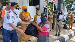 Sejumlah 17 ASN Pemerintah Provinsi Sulawesi Selatan yang Masuk DTKS Tidak Mendapat Bantuan Sosial
