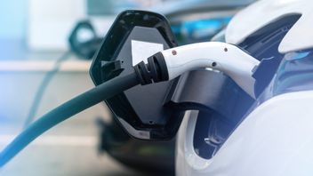 Pedagang Ungkap Rahasia di Balik Larisnya Mobil Listrik Bekas