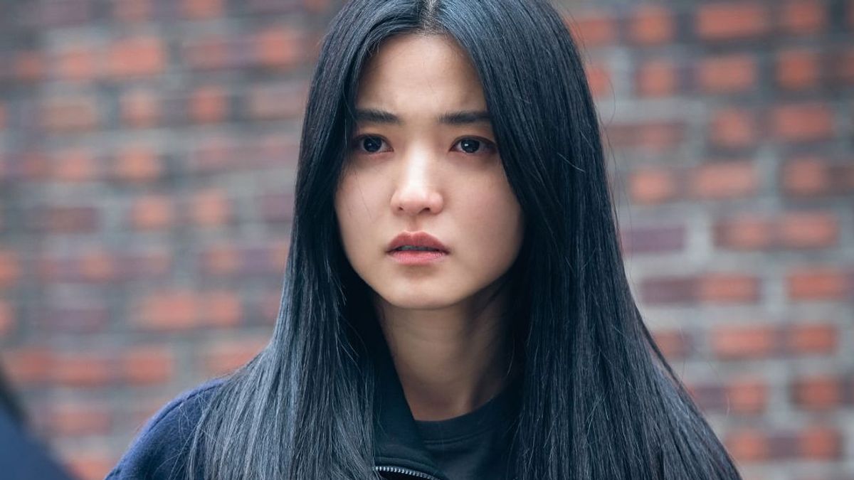 Konflik Intens, Drama Korea <i>Revenant</i> Raih Rating Dua Digit