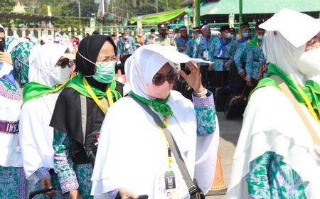 Satu Calon Jemaah Haji di Lampung Sedih karena Tak Jadi Berangkat ke Tanah Suci