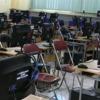 Misa Agung di GBK Kamis Sore, 46 Sekolah di Jakarta Pusat Belajar di Rumah