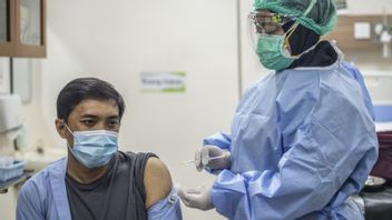 Appelez Le Ministère De La Santé Au Sujet De L’affaire Helena Lim, L’ombudsman Constate L’échec Du Système De Données Nakes Vaccinés