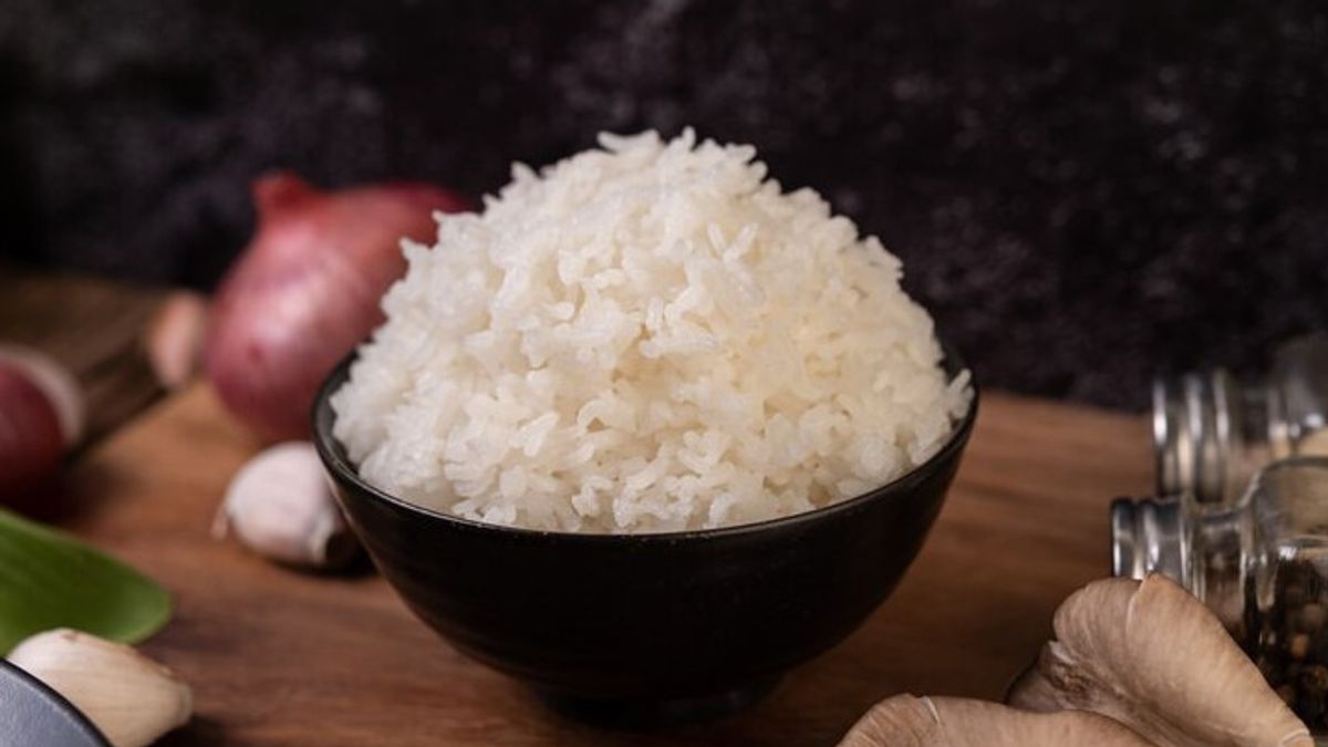 10 Secrets Why Rice In Restaurants Is Always More Pulent And Delicious