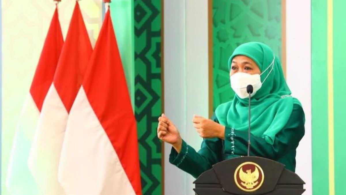 Asked By Sandiaga Uno To Enter The Ganjar Winning Team, Khofifah: Not That Simple