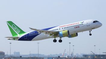 中国认证C919客机与空客和波音竞争