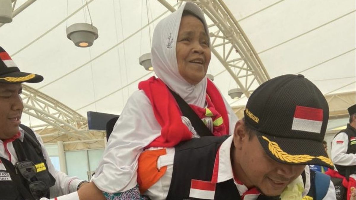 1.600 Tenaga Kesehatan Dampingi Calon Haji Berisiko Tinggi