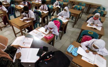 Disdikbud Buka Kelas Jauh SMA di Pulau Terluar Sulbar